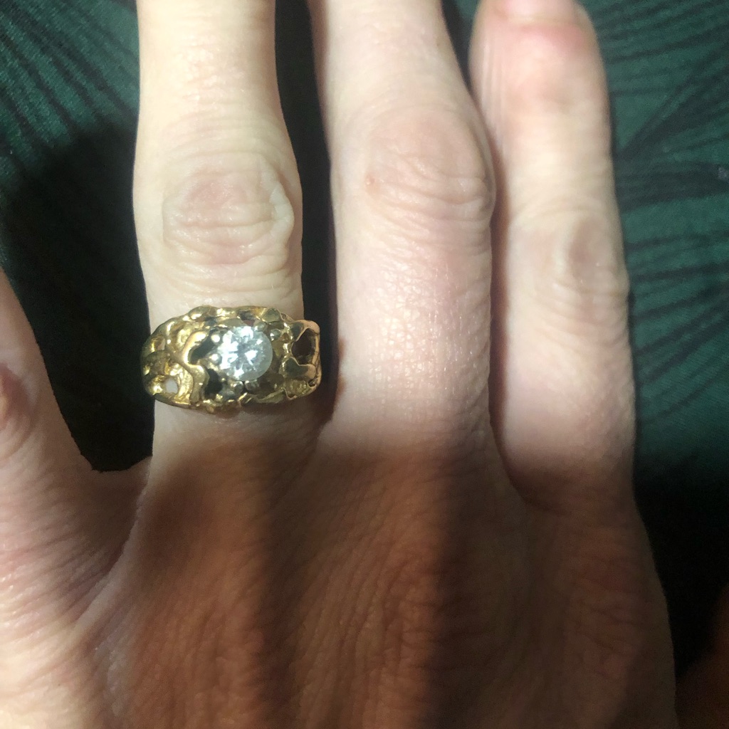 Elegant 14k Solid Gold And Diamond Nugget Ring With Clear Stone